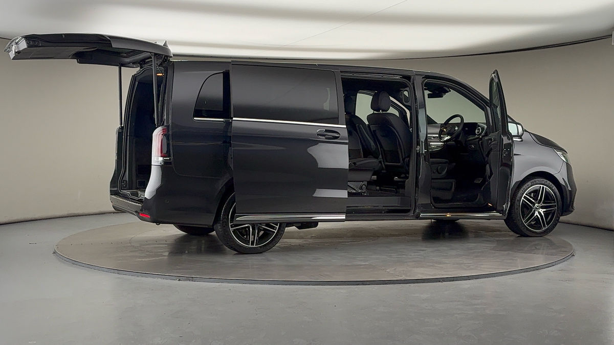 More views of Mercedes-Benz V Class