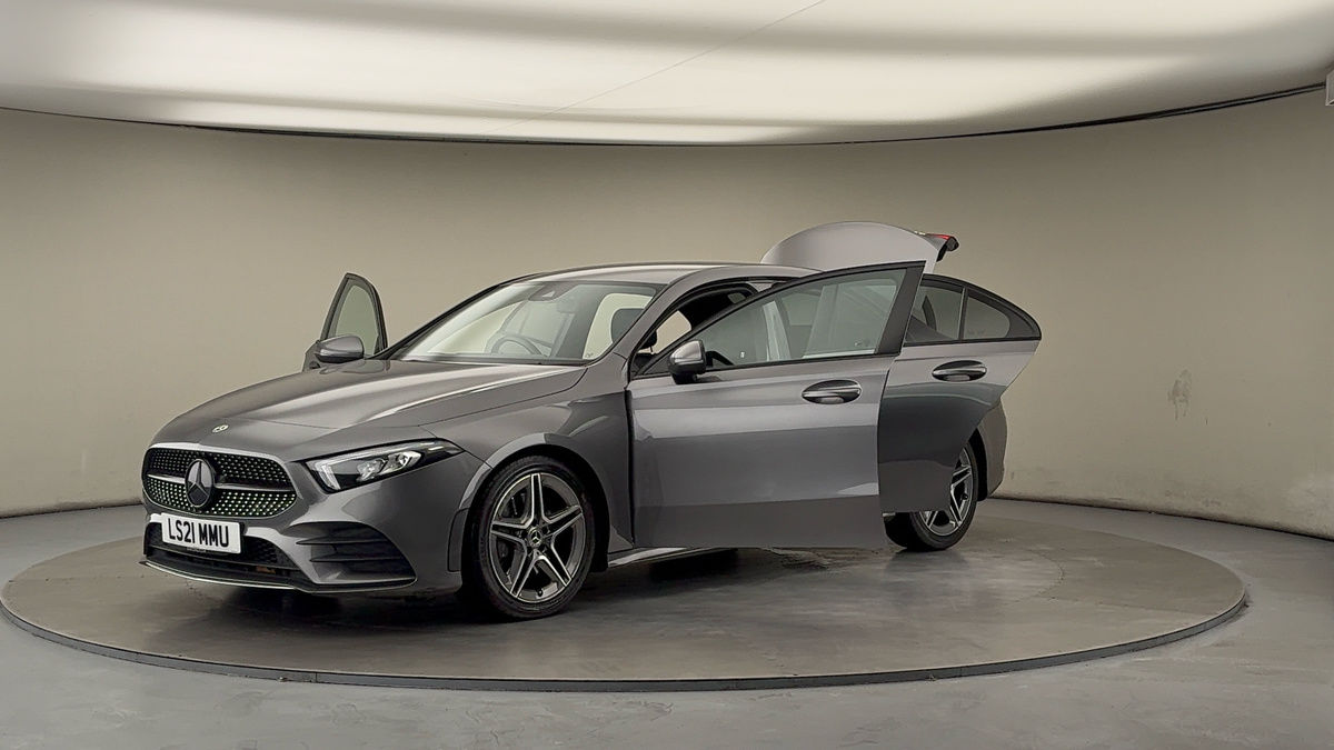 Mercedes-Benz A Class Image 22