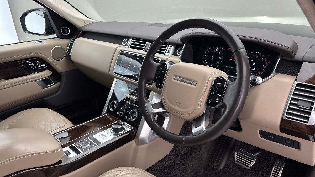 Land Rover Range Rover Image 5