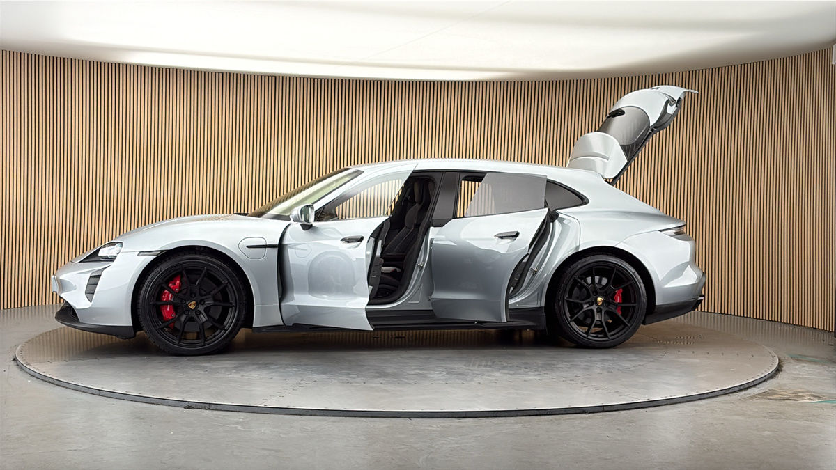 More views of Porsche Taycan