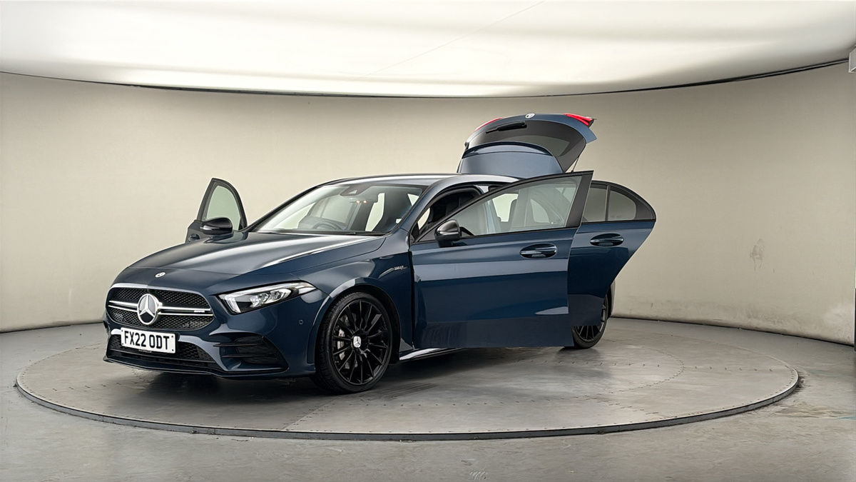 Mercedes-Benz A Class Image 22