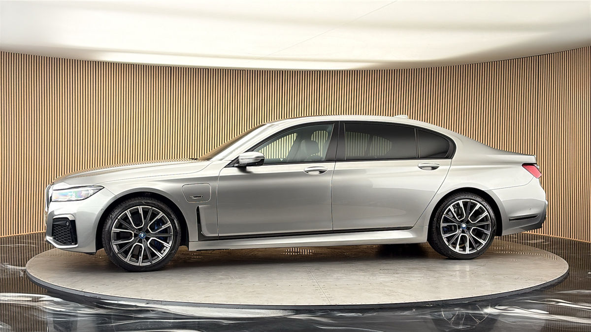 More views of BMW 7 Series