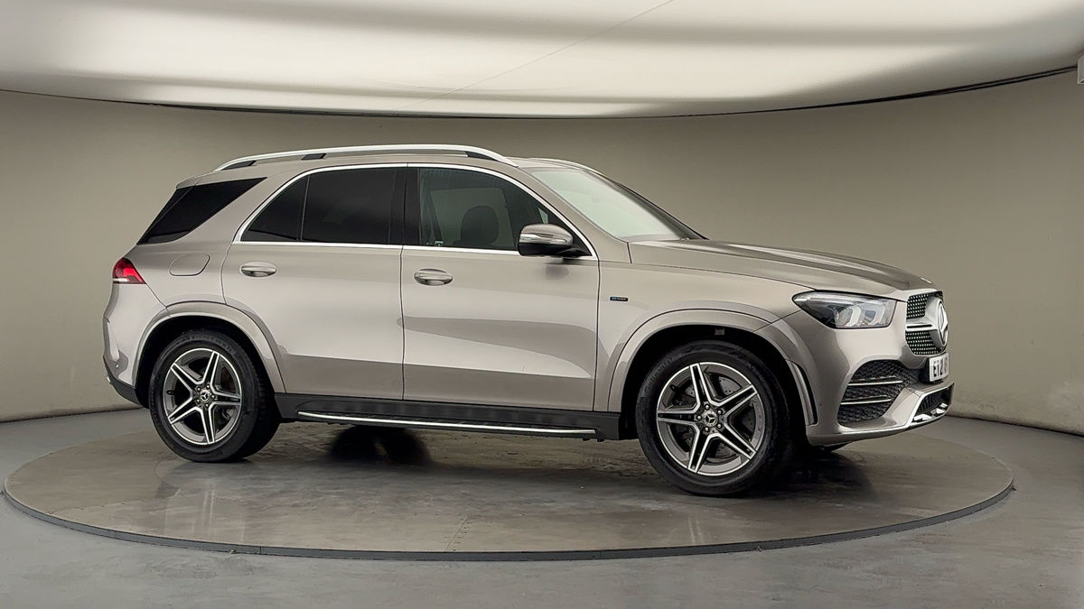 More views of Mercedes-Benz GLE