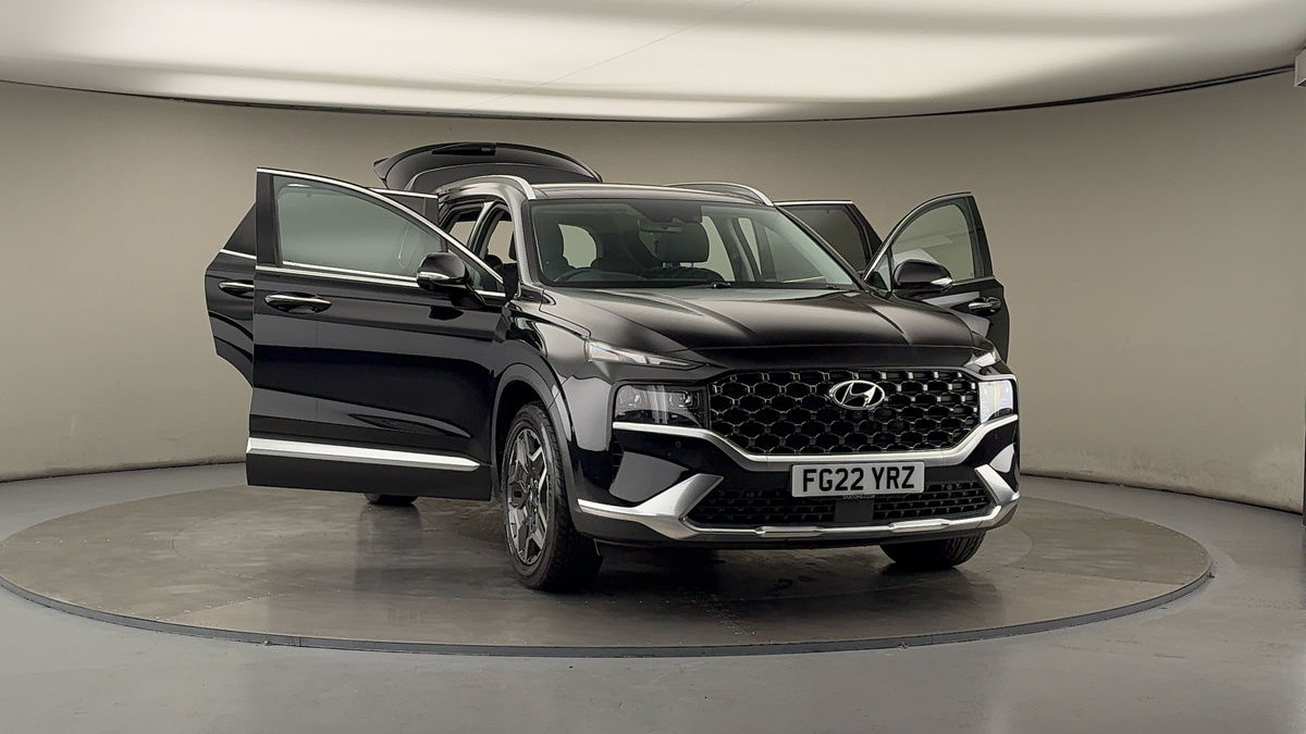 More views of Hyundai Santa Fe