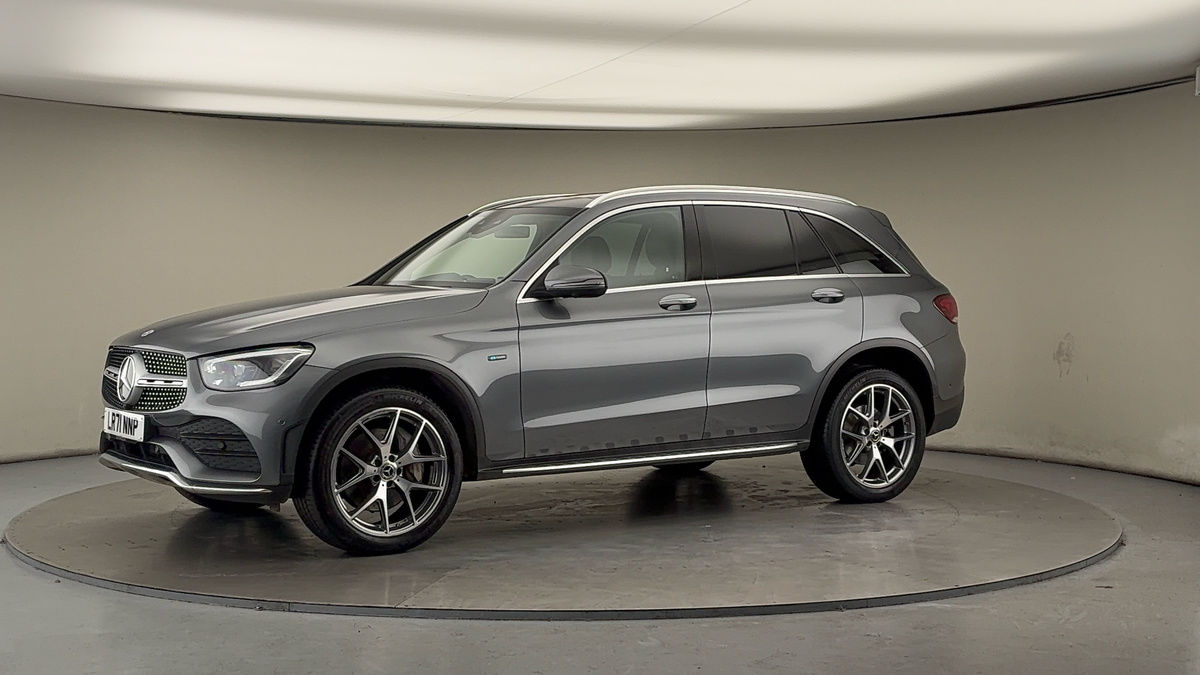 More views of Mercedes-Benz GLC