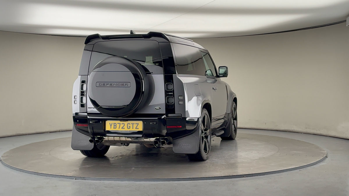 More views of Land Rover Defender 90