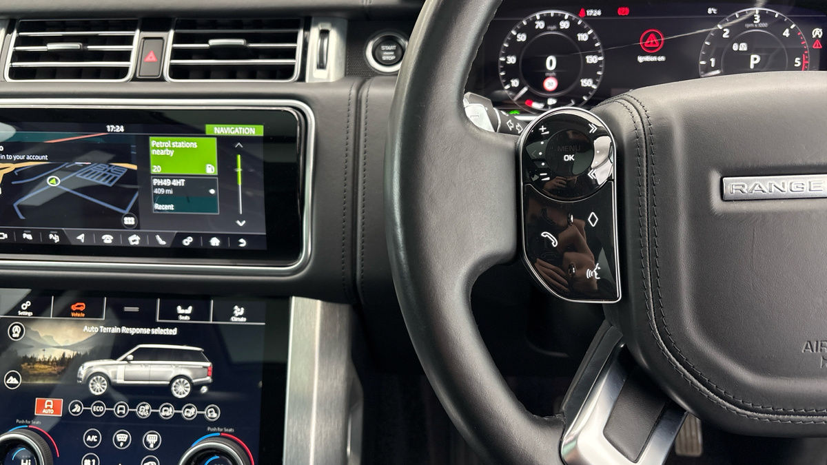 Land Rover Range Rover Image 13