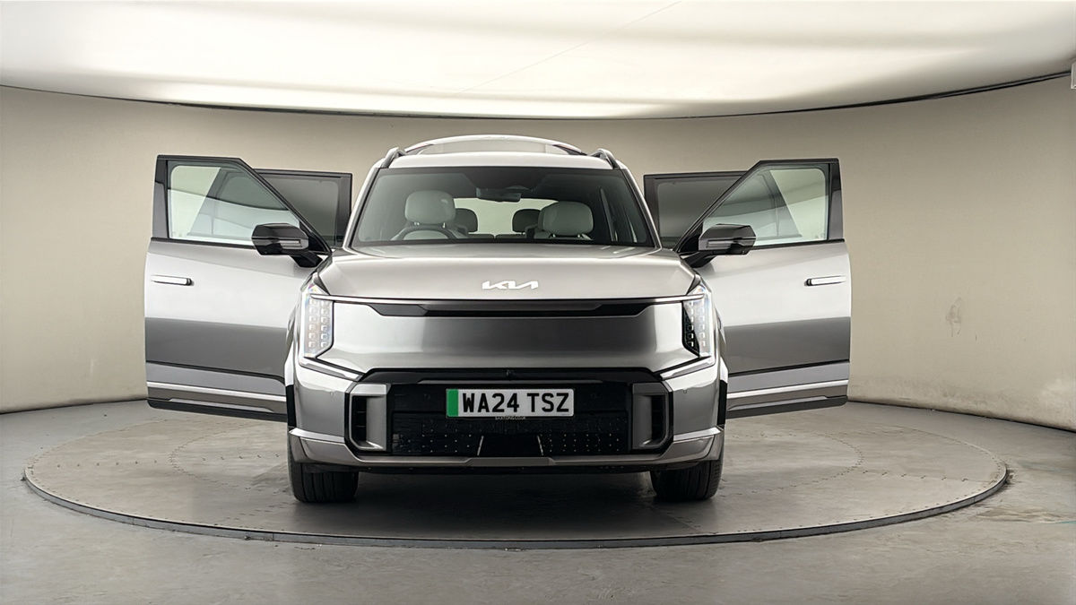 More views of Kia EV9