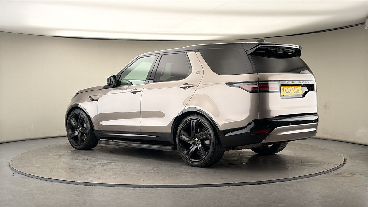 More views of Land Rover Discovery