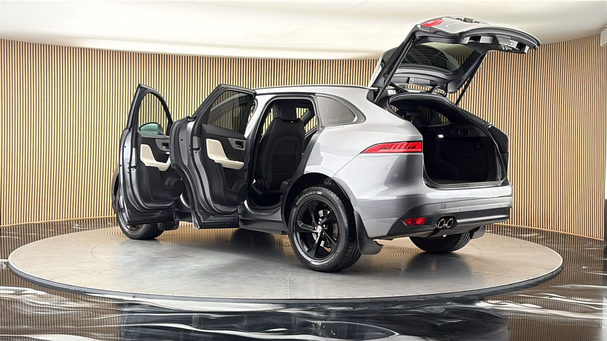 More views of Jaguar F-PACE