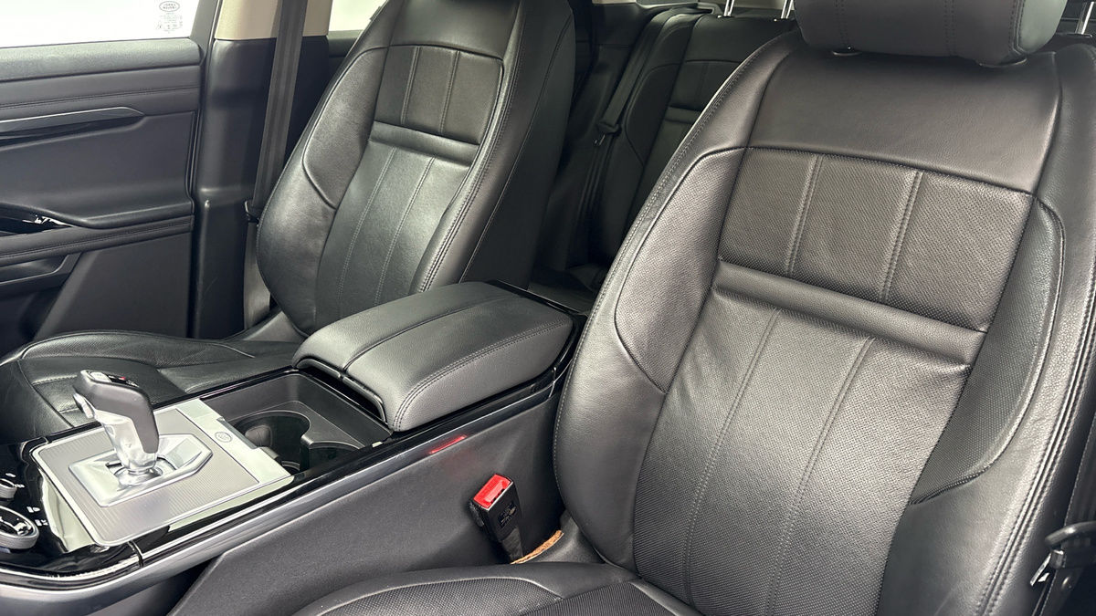 Land Rover Range Rover Evoque Image 14