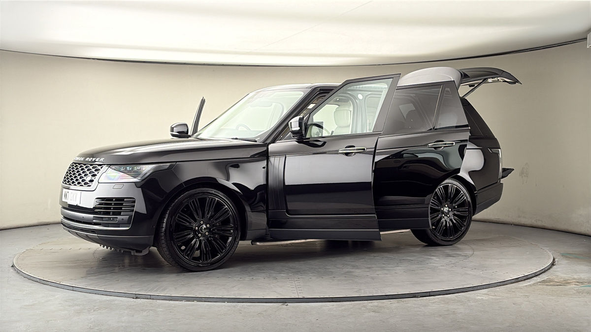 More views of Land Rover Range Rover