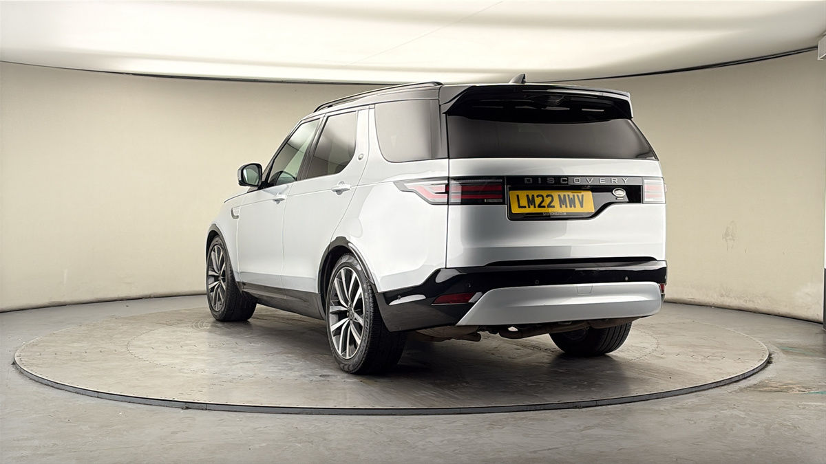 More views of Land Rover Discovery