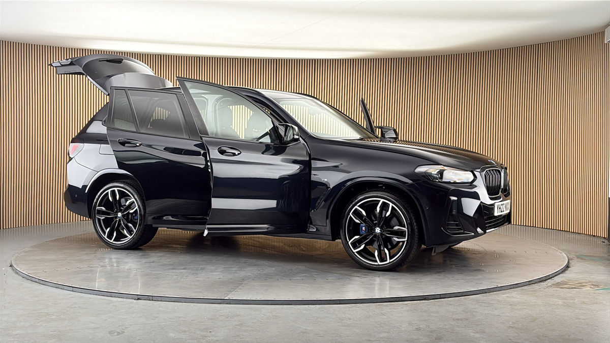 More views of BMW X3