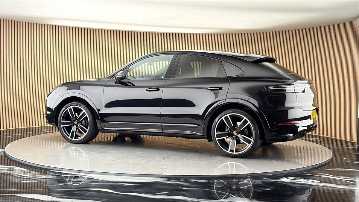 More views of Porsche Cayenne
