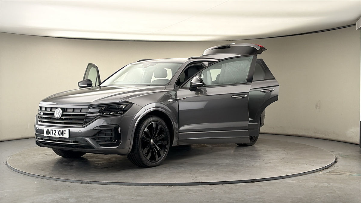 More views of Volkswagen Touareg