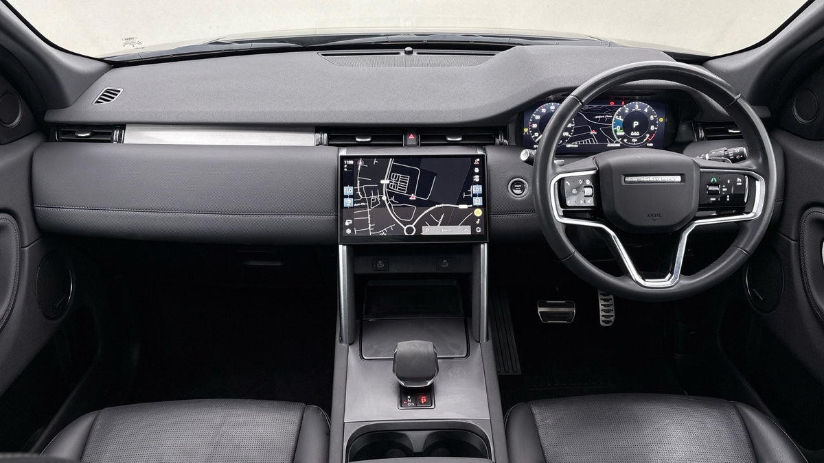 Land Rover Discovery Sport Image 12