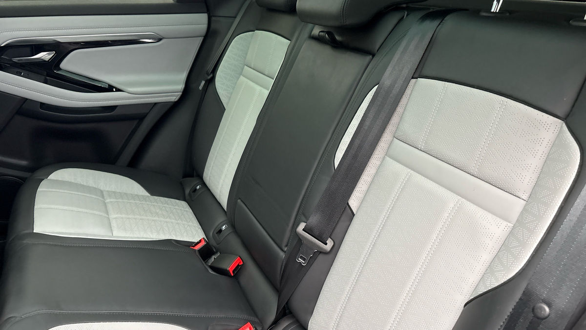 Land Rover Range Rover Evoque Image 8