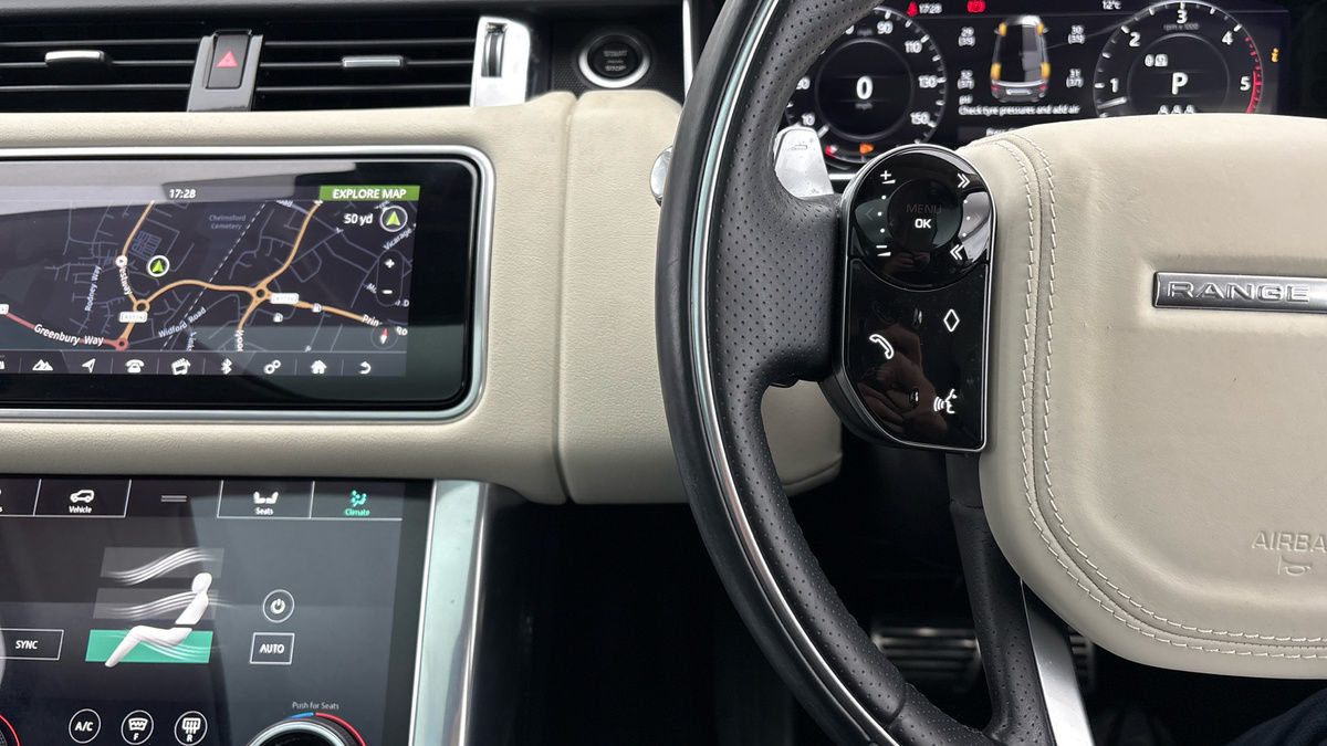 Land Rover Range Rover Sport Image 13