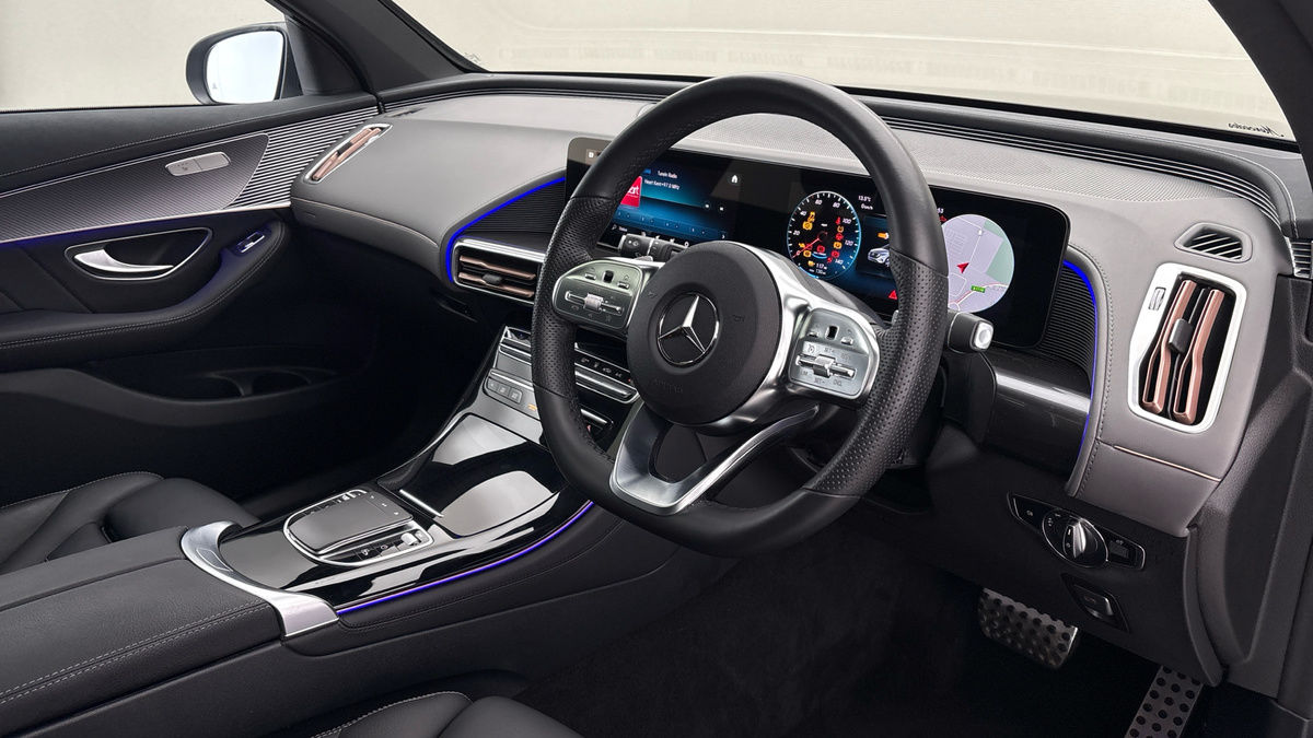 Mercedes-Benz EQC Image 5