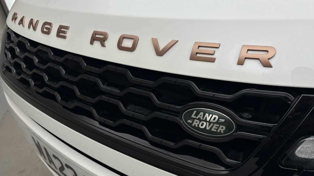 Land Rover Range Rover Evoque Image 24