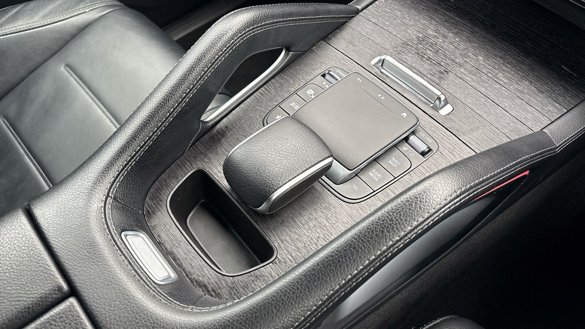 Mercedes-Benz GLE Image 18