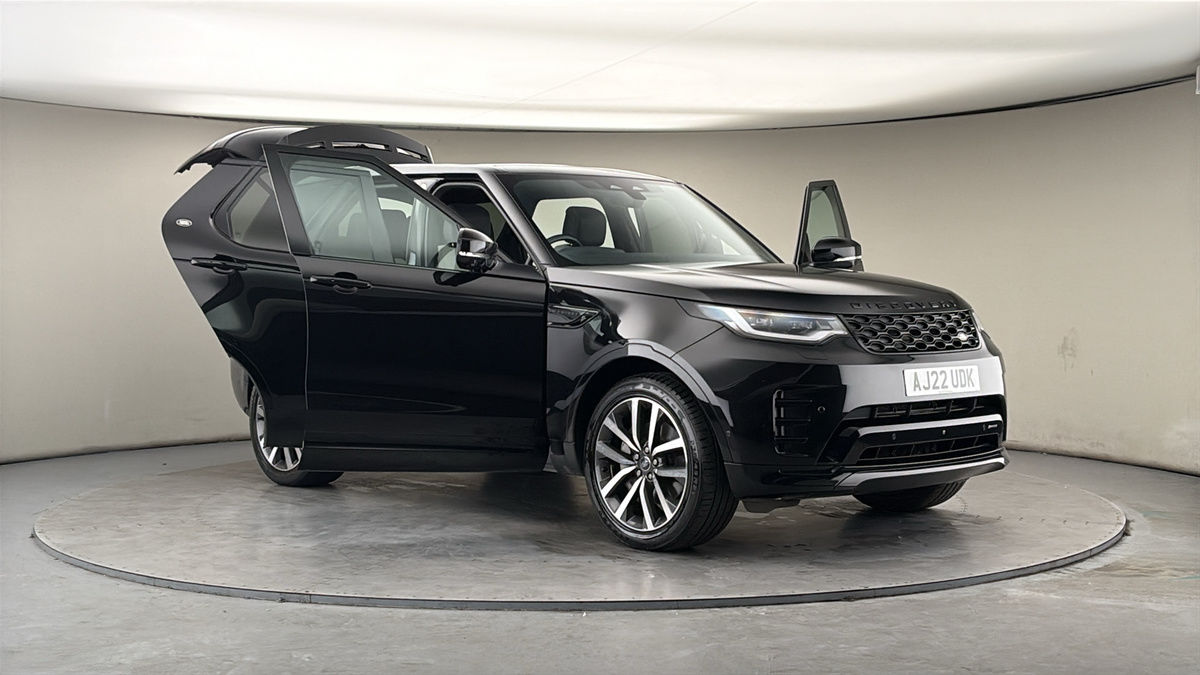 More views of Land Rover Discovery