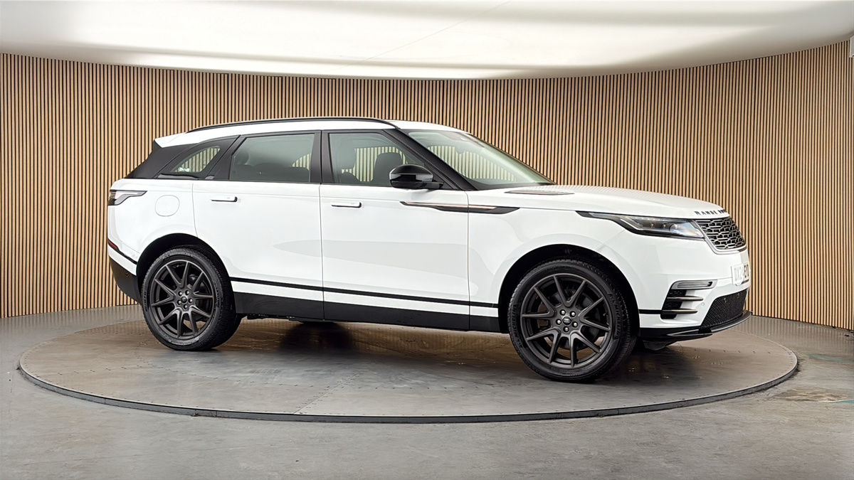 More views of Land Rover Range Rover Velar