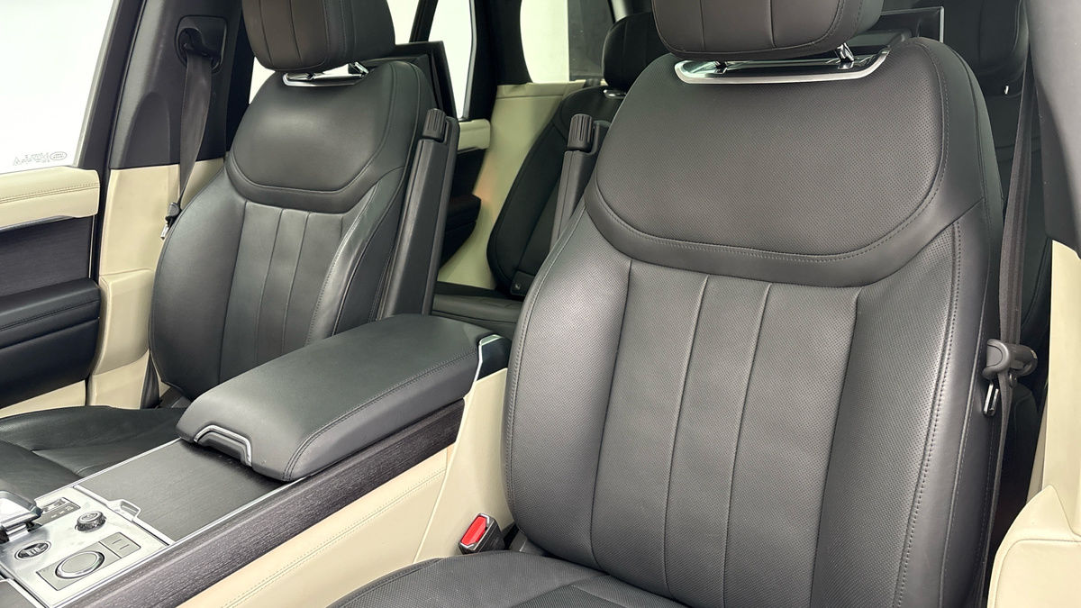 Land Rover Range Rover Image 7