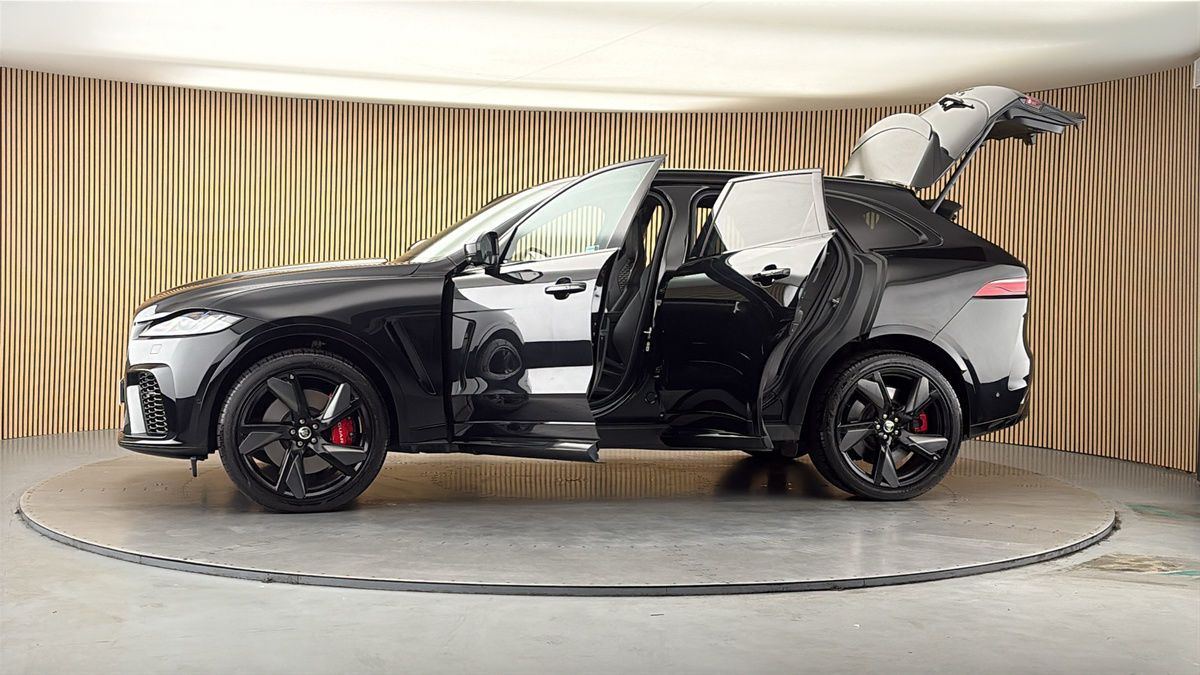 More views of Jaguar F-PACE