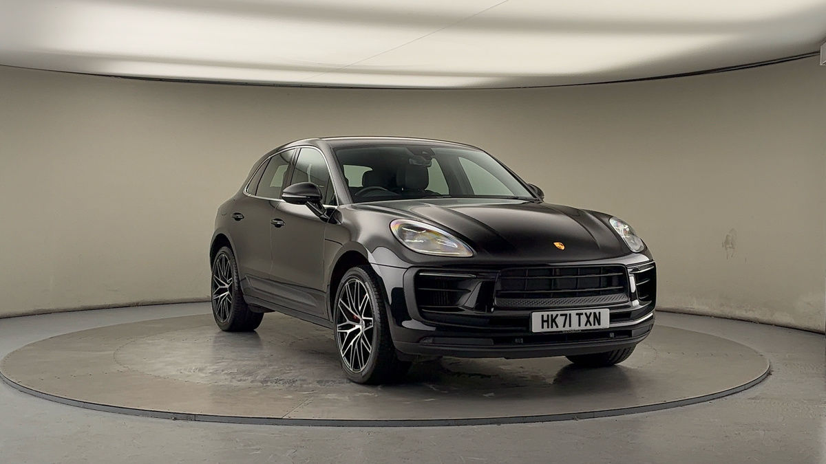 More views of Porsche Macan