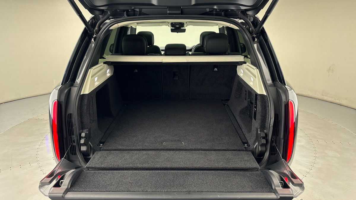 Land Rover Range Rover Image 11