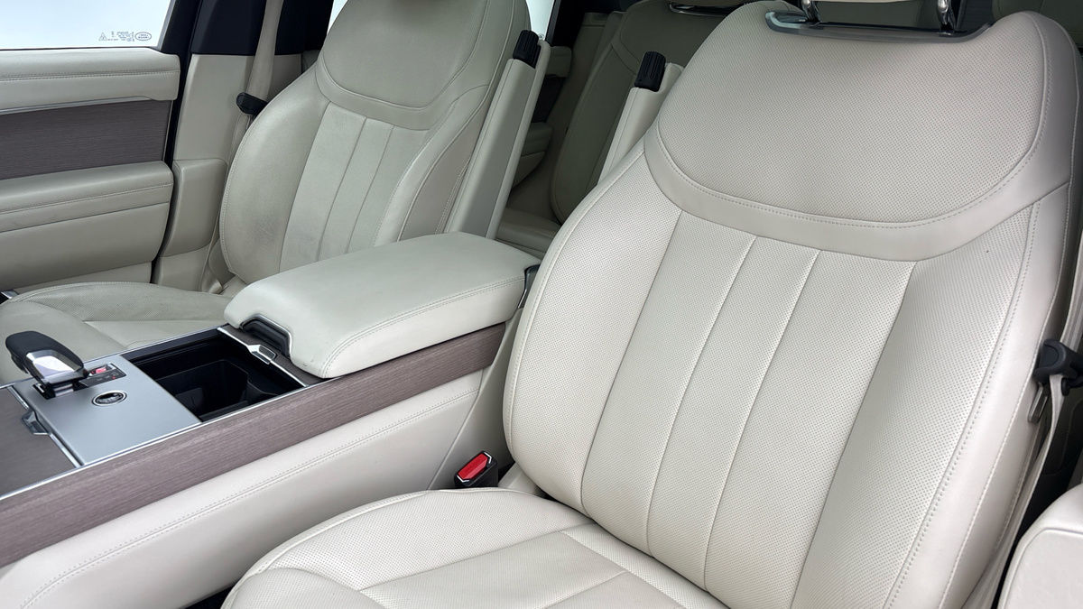 Land Rover Range Rover Image 7