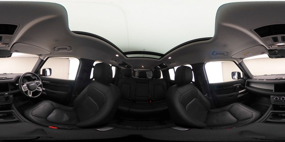 More views of Land Rover Defender 110