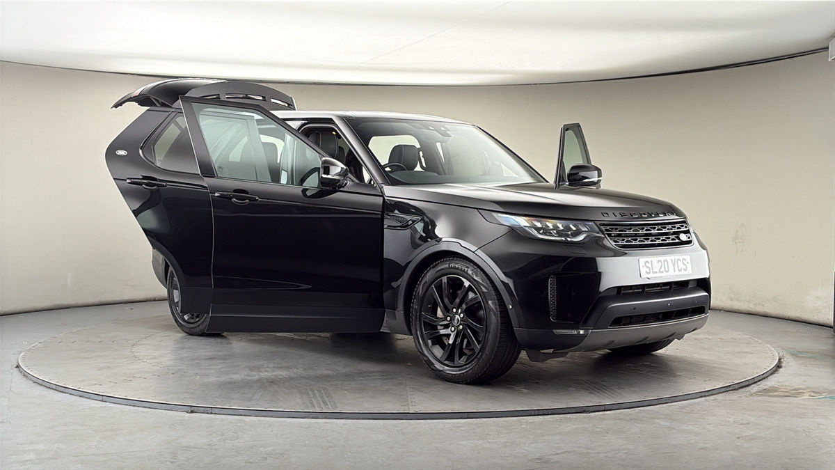 More views of Land Rover Discovery