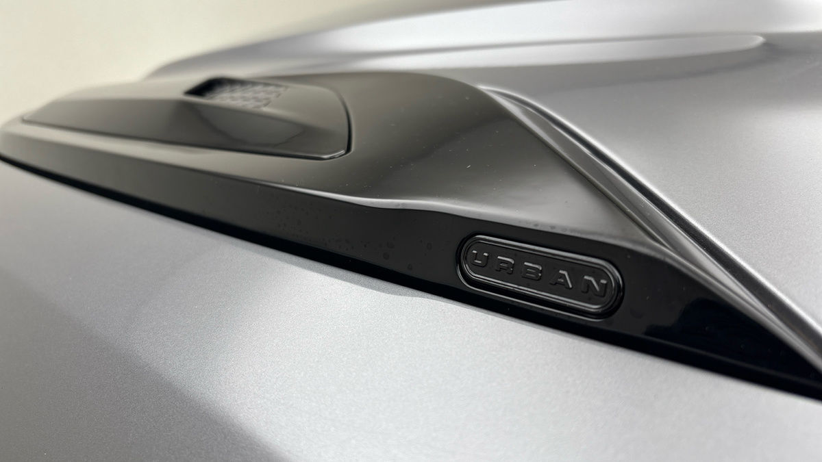 Land Rover Defender 110 Urban Image 29