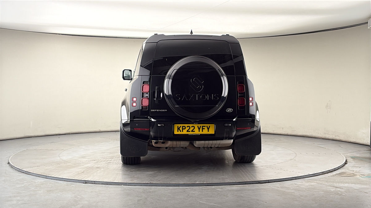 More views of Land Rover Defender 110
