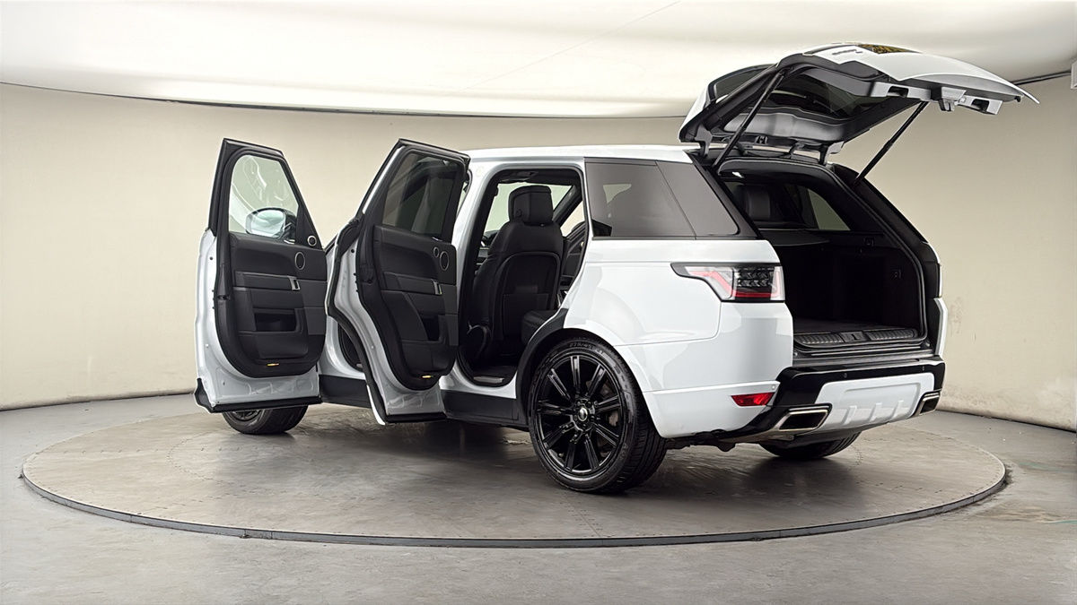 More views of Land Rover Range Rover Sport