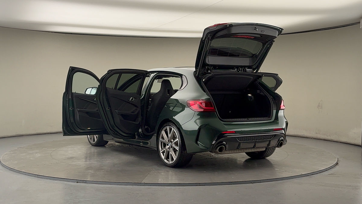 BMW 1 Series Image 23