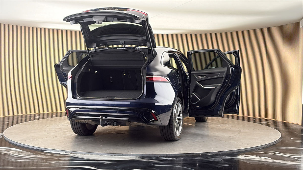 More views of Jaguar F-PACE