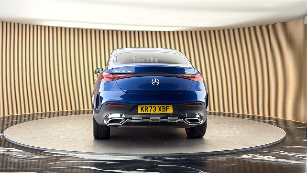More views of Mercedes-Benz GLC