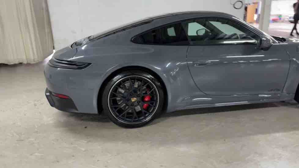 More views of Porsche 911