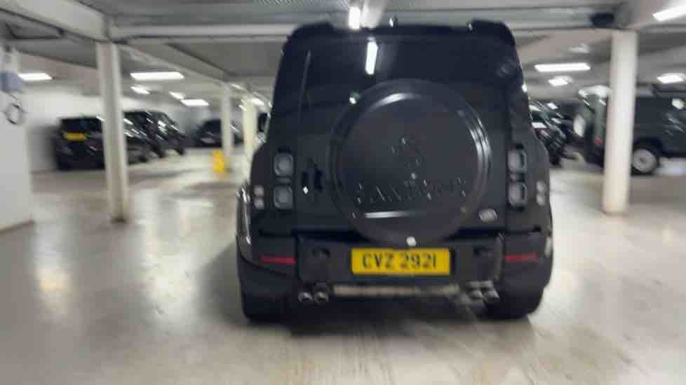 More views of Land Rover Defender 90