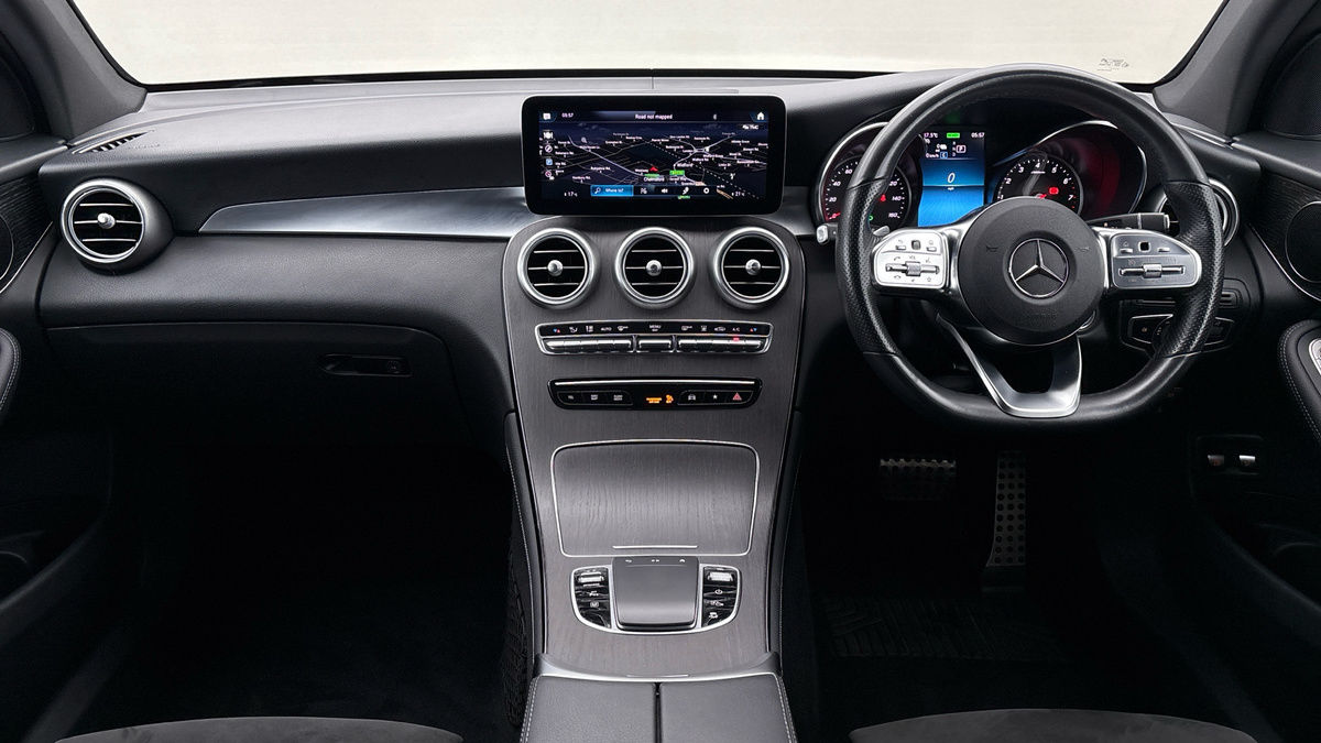 Mercedes-Benz GLC Image 12