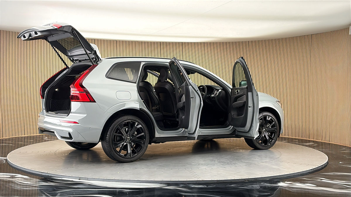 More views of Volvo XC60