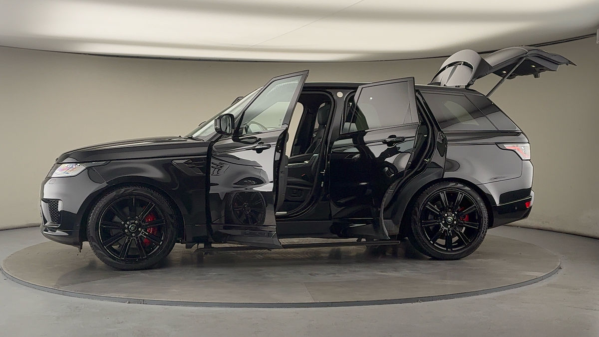 More views of Land Rover Range Rover Sport