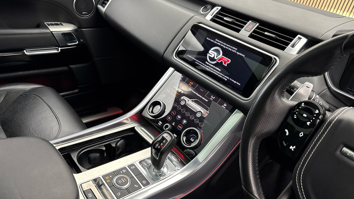 Land Rover Range Rover Sport Image 18