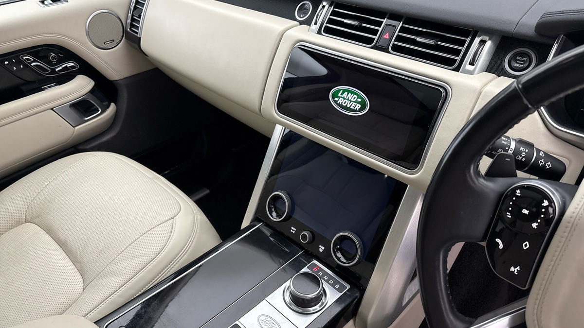 Land Rover Range Rover Image 18