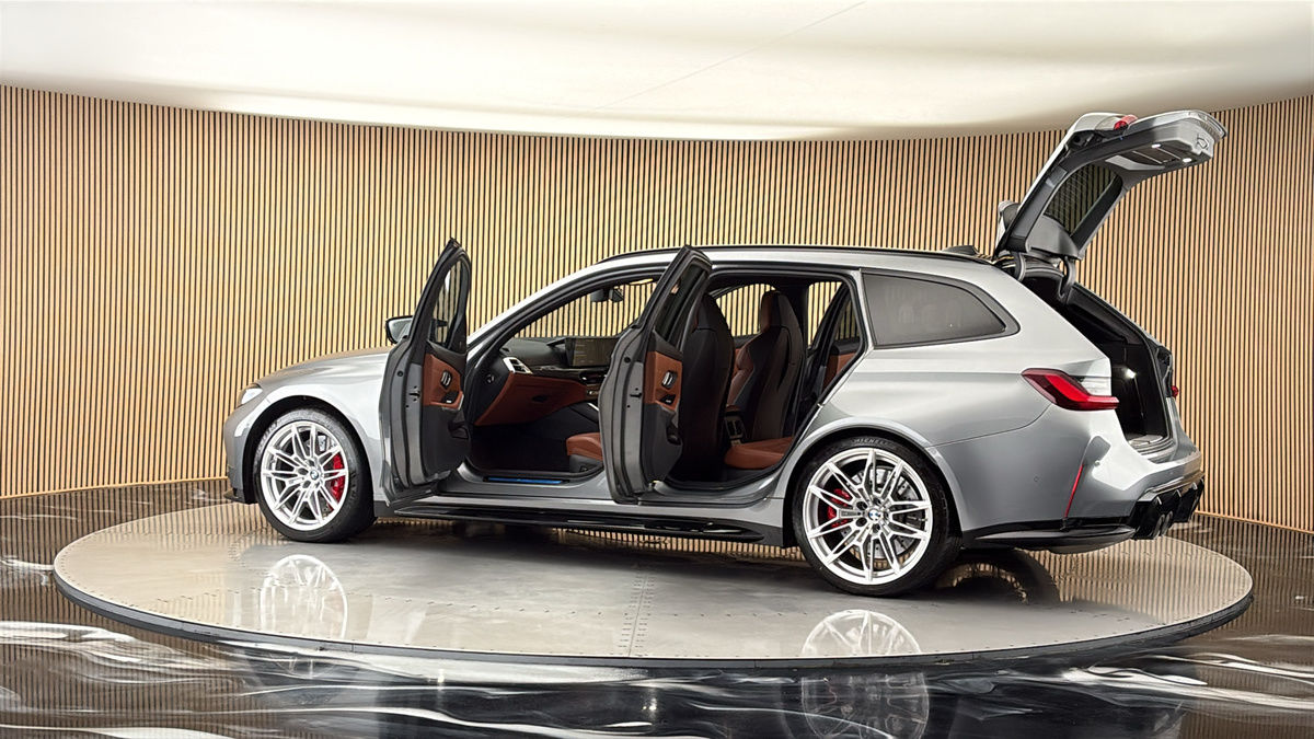 More views of BMW M3