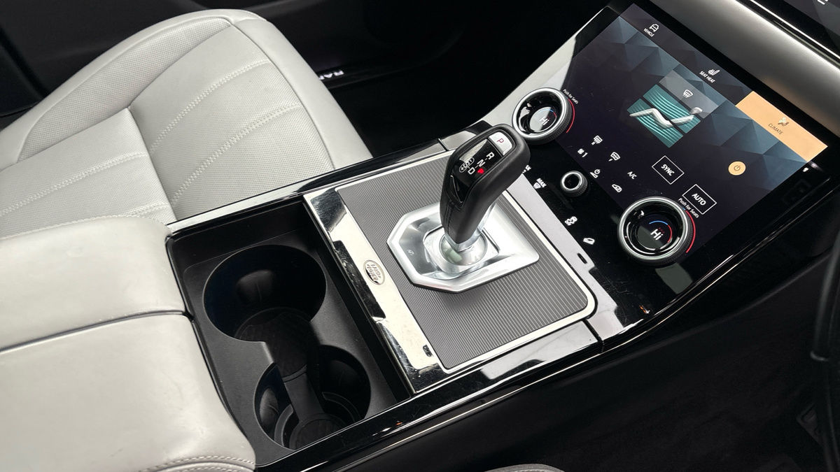 Land Rover Range Rover Evoque Image 18